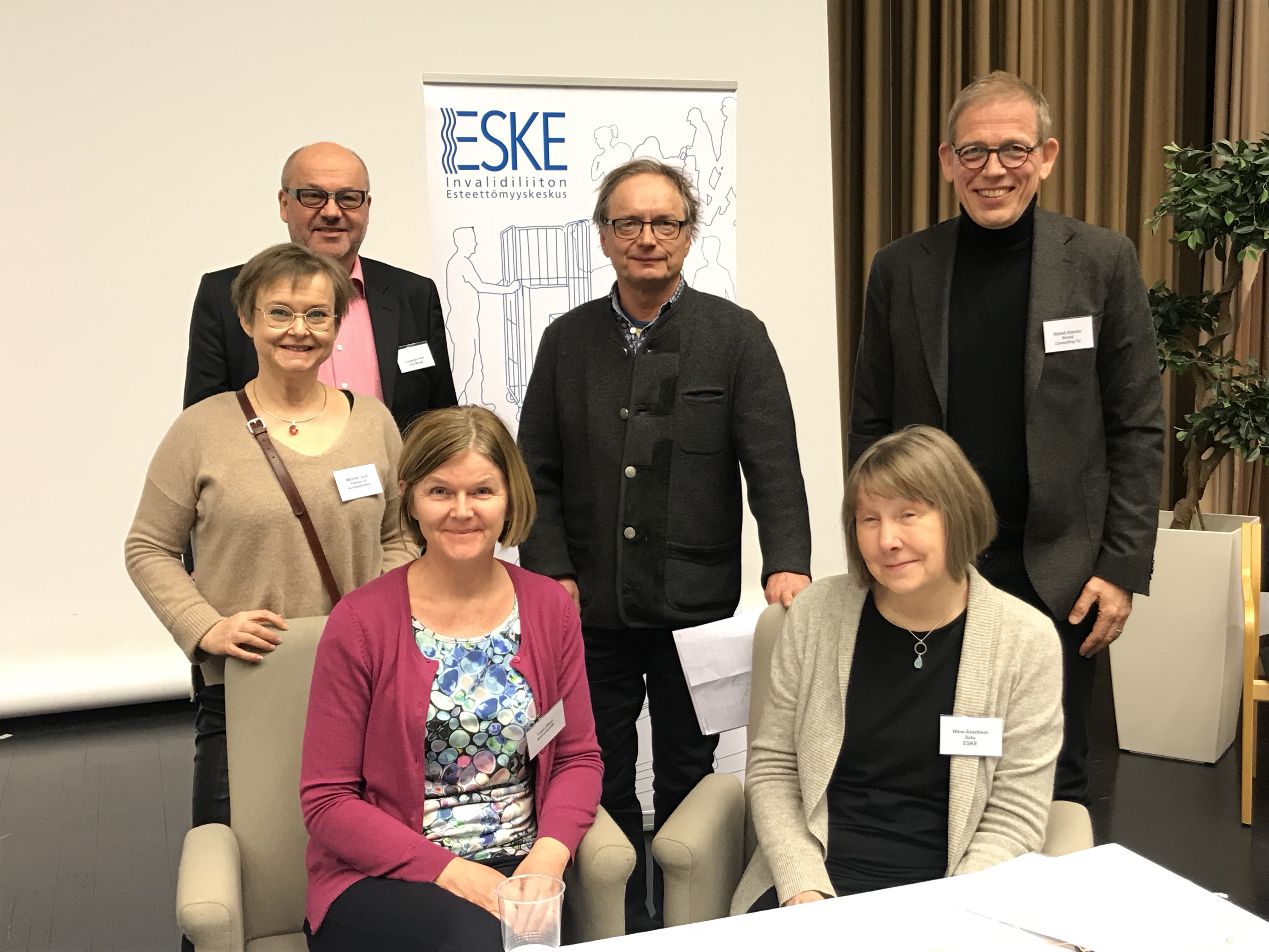 Kimmo Rönkä, Rönkä Consulting Oy

Panu Harmo, Aurepax Innovations
 Ltd Oy

ylitarkastaja Taina Mäntylä,
 Kilpailu- ja kuluttajavirasto, 

johtaja Päivi Topo, Ikäinstituutti

Petri Turtiainen

esteettömyysasiantuntija Satu Wäre-Åkerblom, ESKE